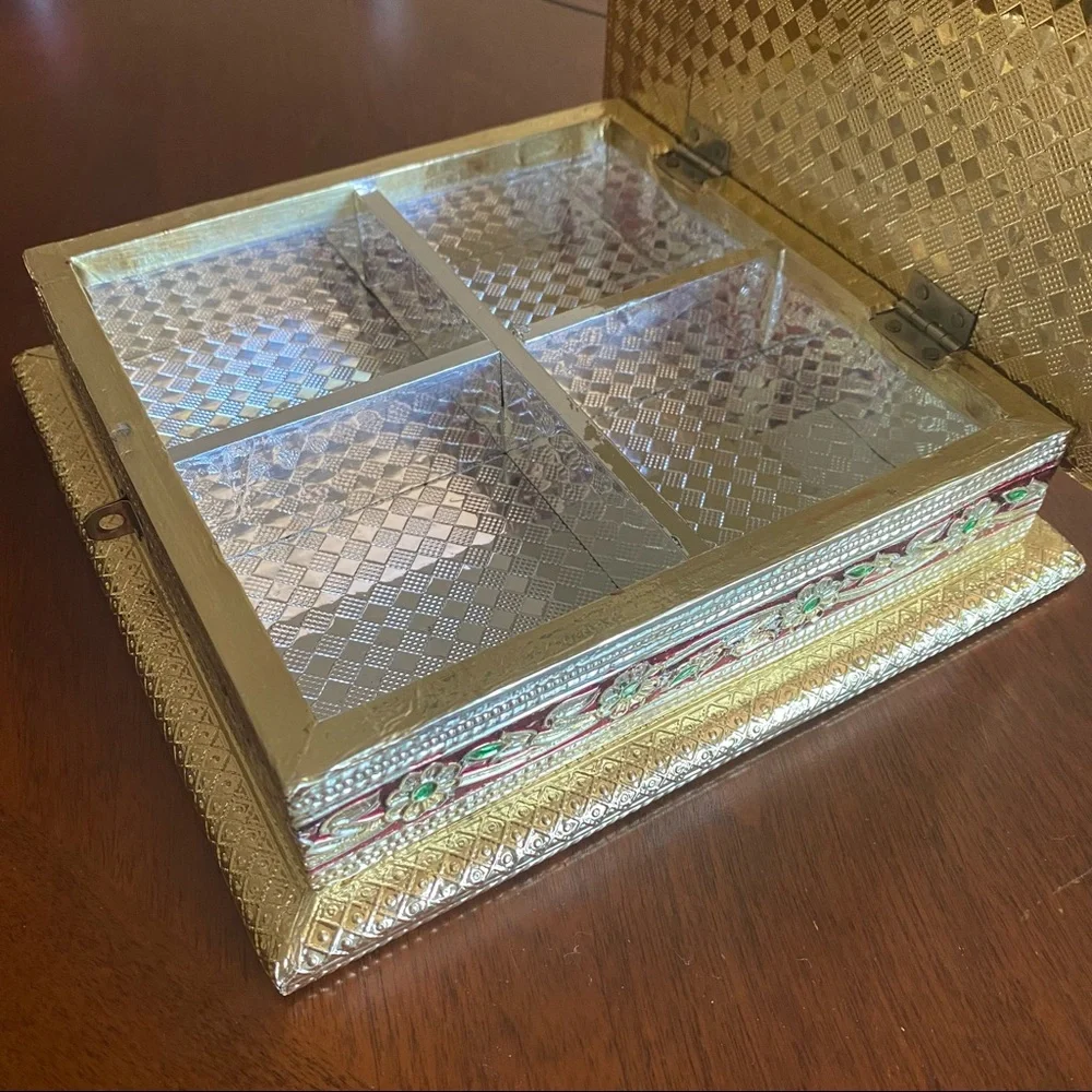 New jewelry organiser